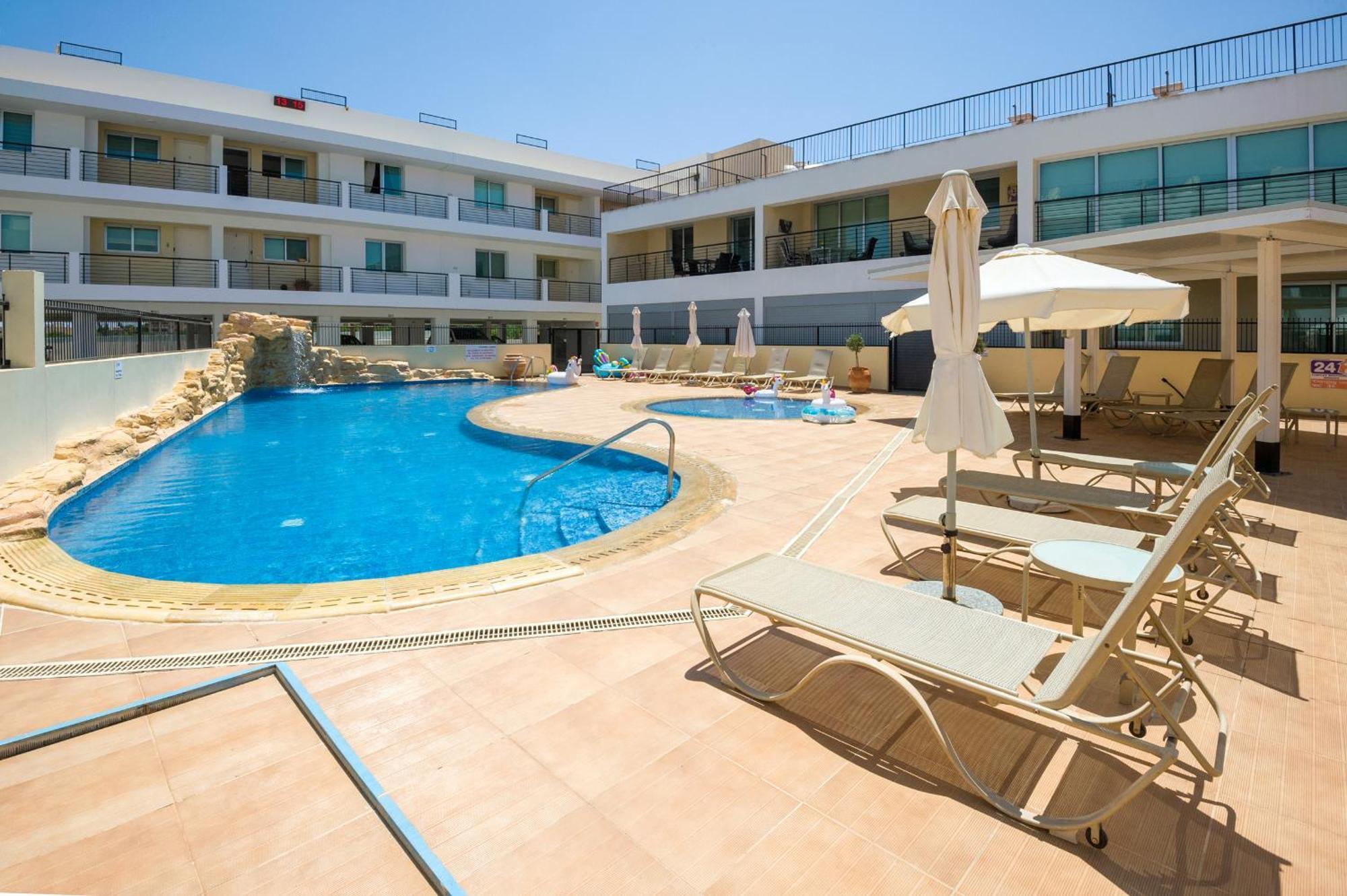 Seabreeze Apartment 200M Away From The Sea Παραλίμνι Εξωτερικό φωτογραφία
